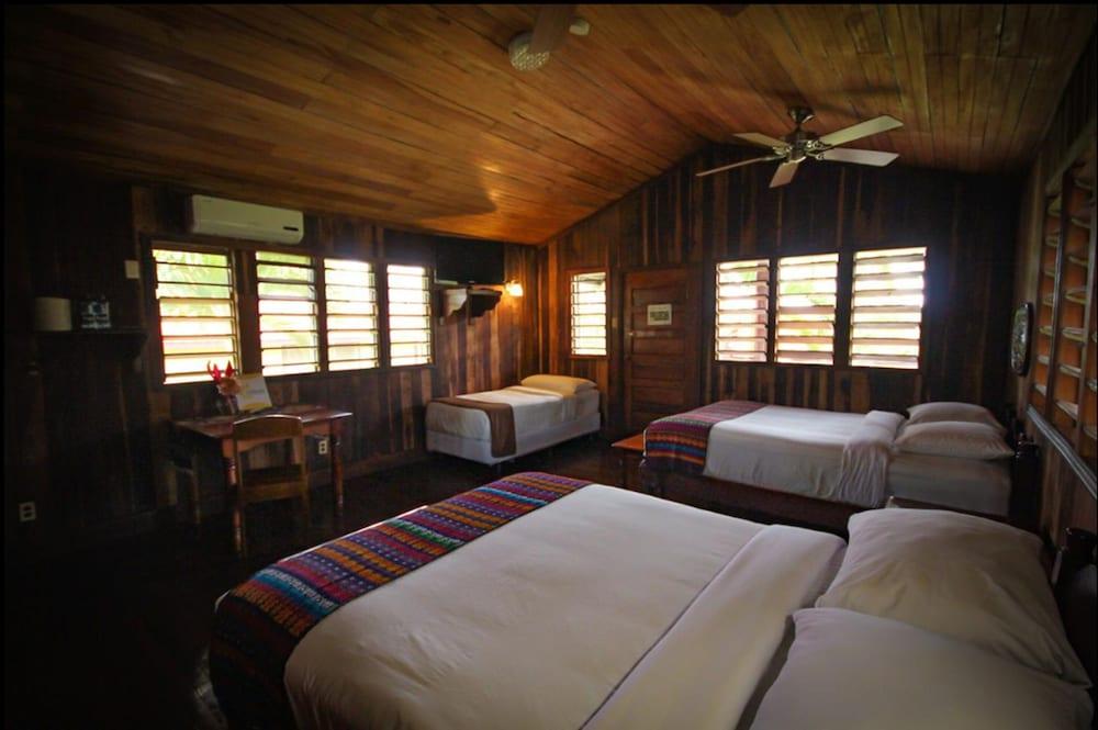 Windy Hill Resort San Ignacio Eksteriør billede